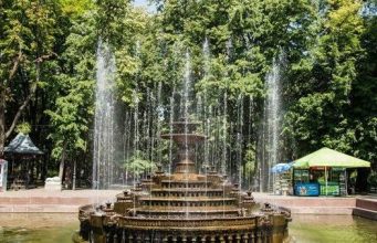 Столичные фонтаны готовят к зиме