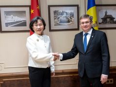 Молдова намерена увеличить экспорт вина, мёда и фруктов в Китай